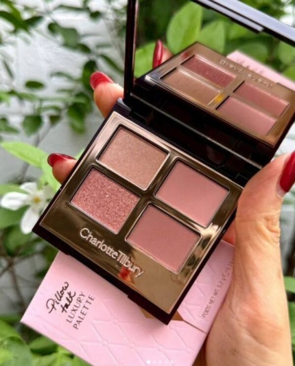 Charlotte Tilbury Luxury Palette- Pillow Talk Dreams