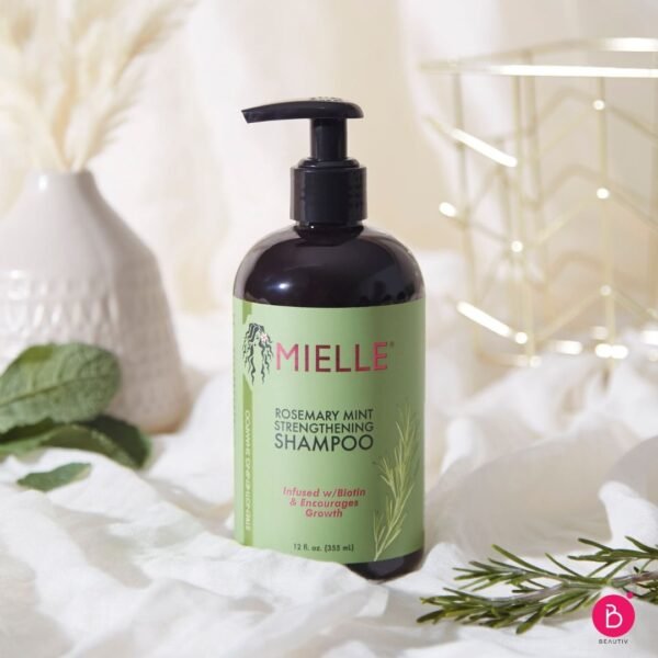 Mielle Rosemary Mint Blend Strengthening Leave-in Shampoo